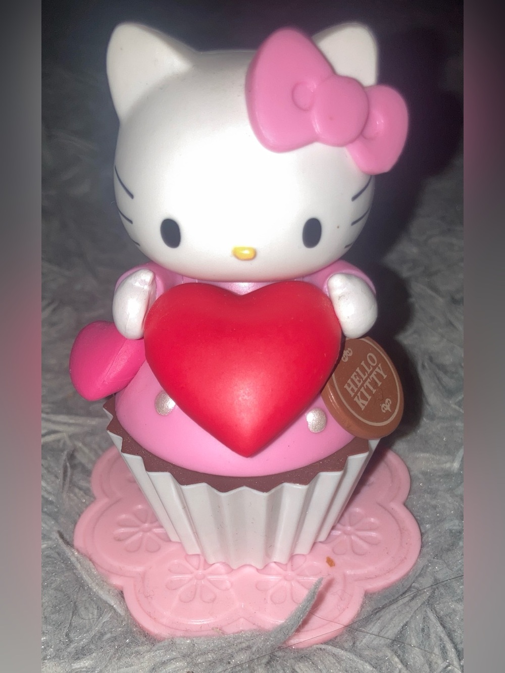 2012 Hello Kitty Pink and Red Heart Cupcake Figurine